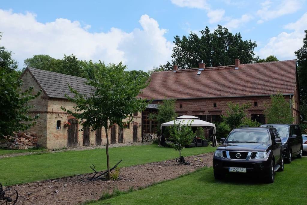 Вилла Cozy House In The Countryside Miedzylesie  Экстерьер фото